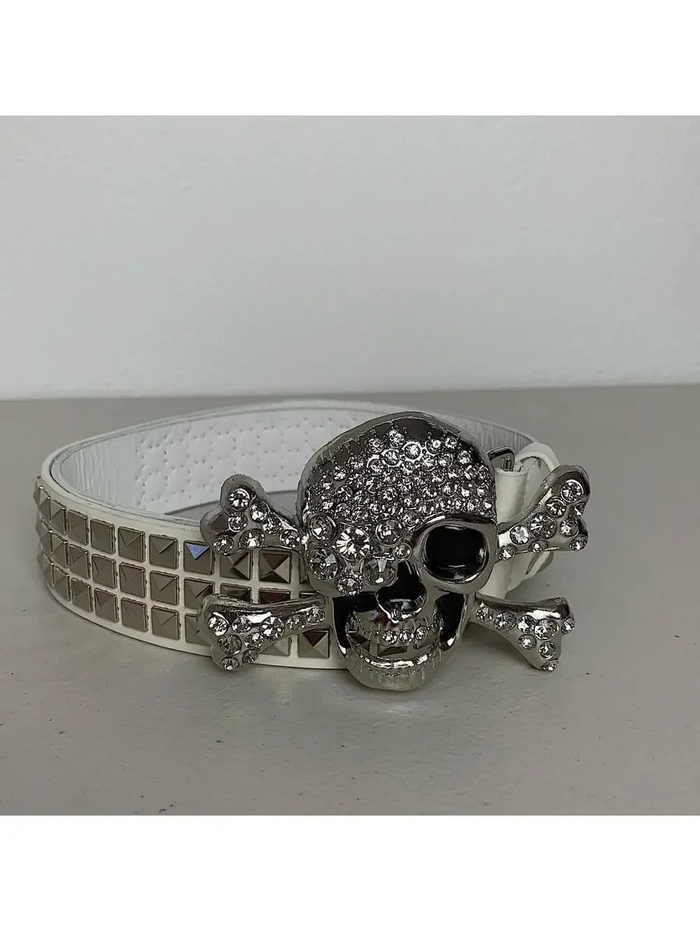 Vintage y2k 2000s Punk Style Diamond Studded Skeleton white essential belt